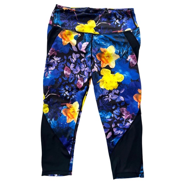 Reflex capri leggings multicolor‎ with side mesh size M - Picture 17 of 17